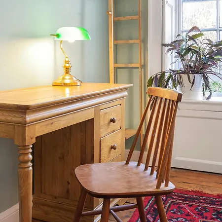 Spacestation Four 4 Bedroom Serviced By Altoluxoexperience Short Lets & Serviced With Free Wifi Apartment