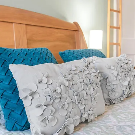 Spacestation Four 4 Bedroom Serviced By Altoluxoexperience Short Lets & Serviced With Free Wifi Apartment *