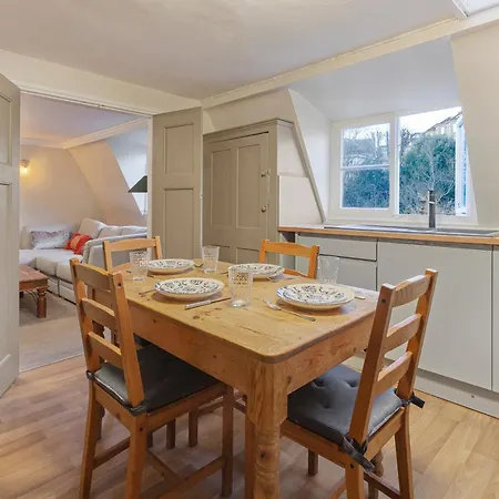 Spacestation Four 4 Bedroom Serviced By Altoluxoexperience Short Lets & Serviced With Free Wifi Apartment