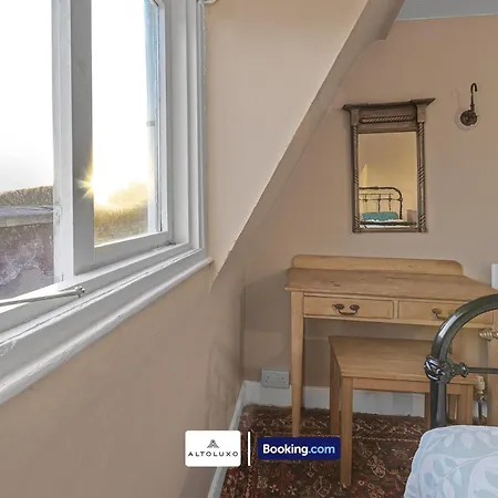 Apartmán Spacestation Four 4 Bedroom Serviced By Altoluxoexperience Short Lets & Serviced With Free Wifi *