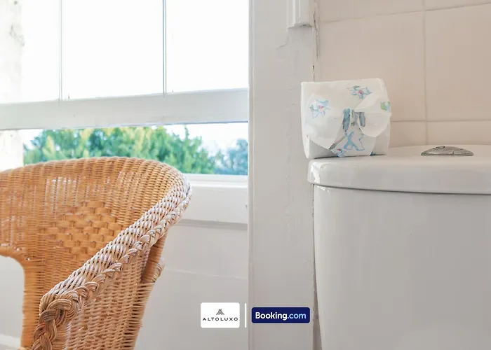 Spacestation Four 4 Bedroom Serviced By Altoluxoexperience Short Lets & Serviced With Free Wifi Apartman *